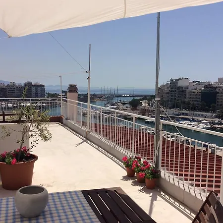Apartment With Endless View Piraeus