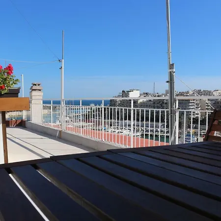Apartment With Endless View *